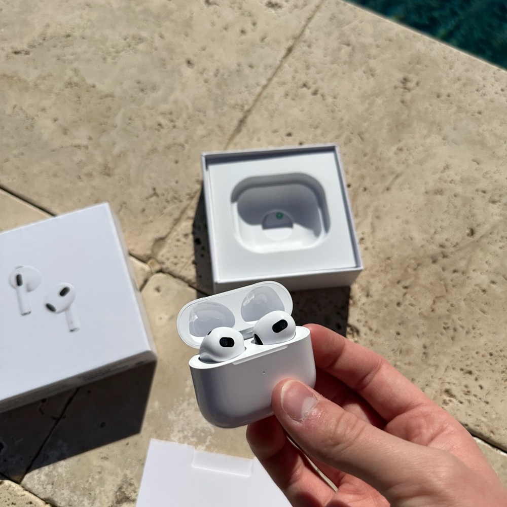 Apple Airpod Generation 3